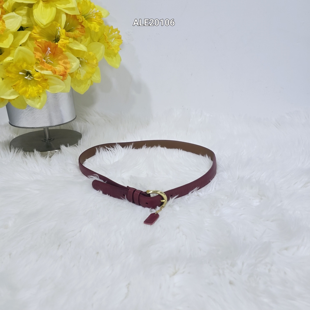 Coach Women's Large Leather Belt 8400 burgundy red color classic